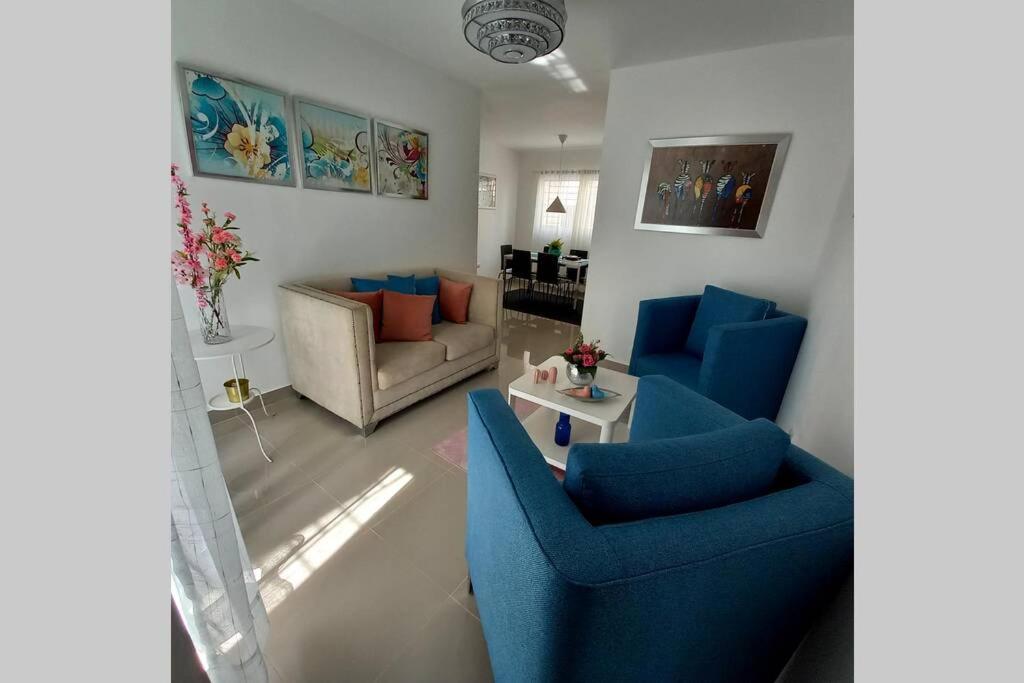 Confortable Apartamento De 3 Tres Habitaciones, Con Hermosa Vista De Area Verde, Ademas De Piscinas Y Juegos Infantiles En Area Recreativa Santiago De Los Caballeros Bagian luar foto